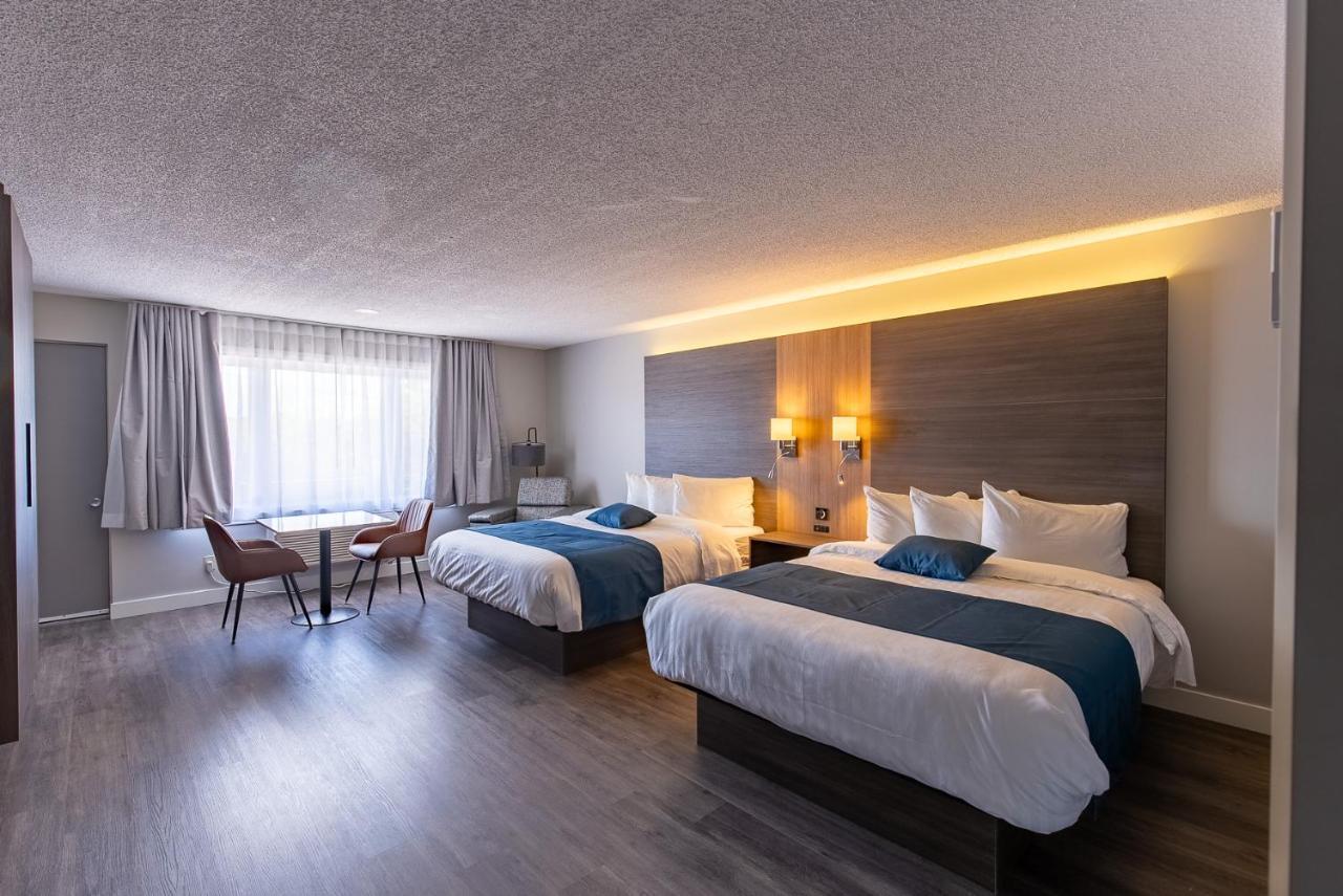 Auberge L'Etape Mont-Laurier Eksteriør billede